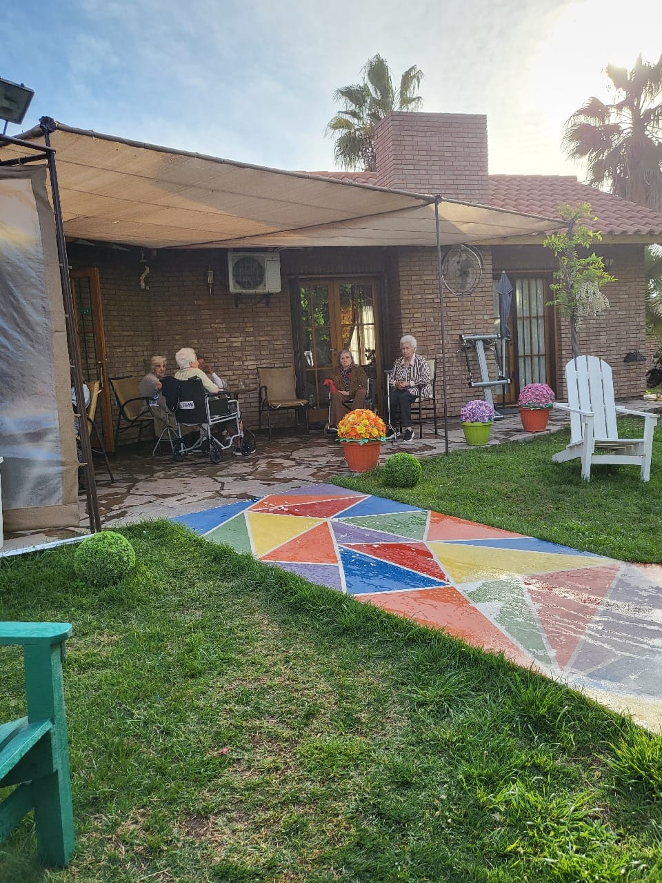 Residentes en el jardín